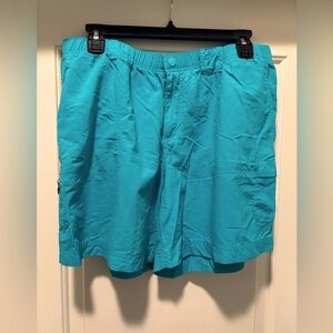 Columbia womens  Teal Cargo Shorts